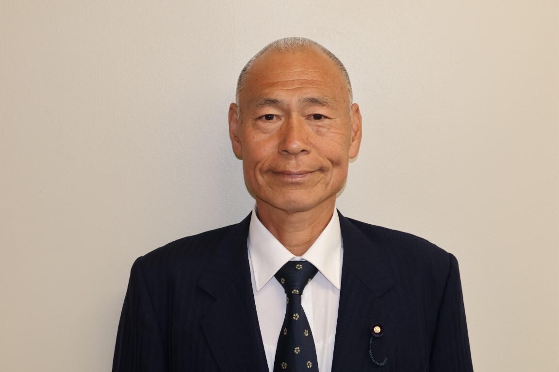 石川忠夫議員の写真